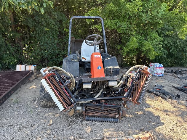 Image for JACOBSEN LF 3800 GOLF COURSE MOWER