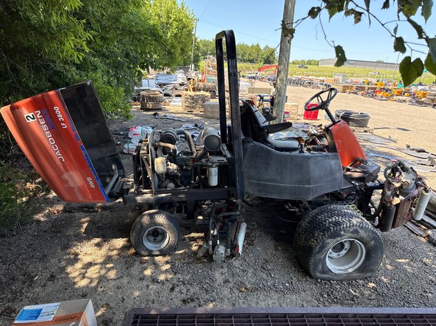 Image for JACOBSEN LF 3800 GOLF COURSE MOWER