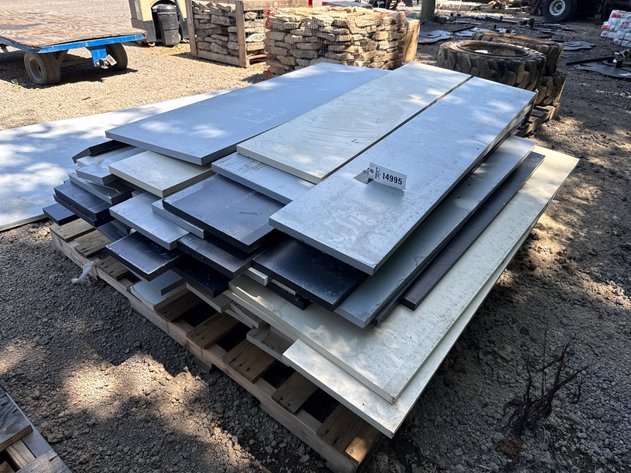 Image for PALLET OF VARIOUS SIZE 1
