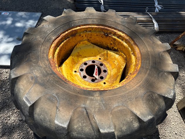 Image for QTY(2) 17.5L-24 BACKHOE TIRES ON 8 LUG WHEELS