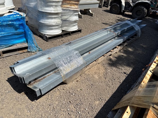 Image for QTY(19) 14' GALVANIZED PURLINS
