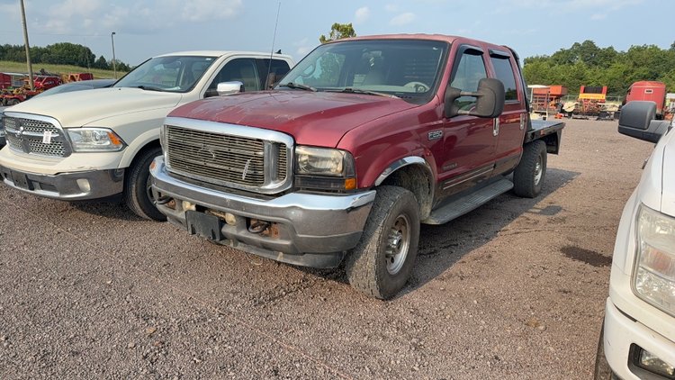 Image for 2001 FORD F250 FLAT BED TRUCK