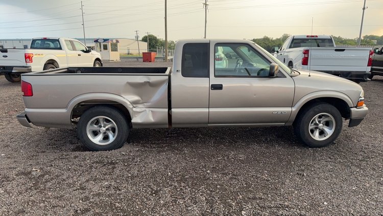 Image for 2003 CHEVY S10 PICKUP TRUCK