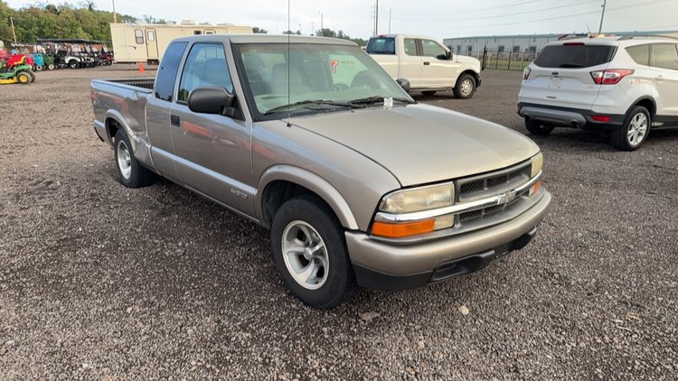 Image for 2003 CHEVY S10 PICKUP TRUCK