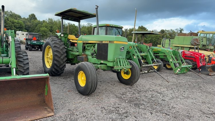 Image for JOHN DEERE 2940 TRACTOR