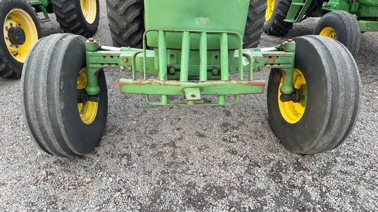 Image for JOHN DEERE 2940 TRACTOR
