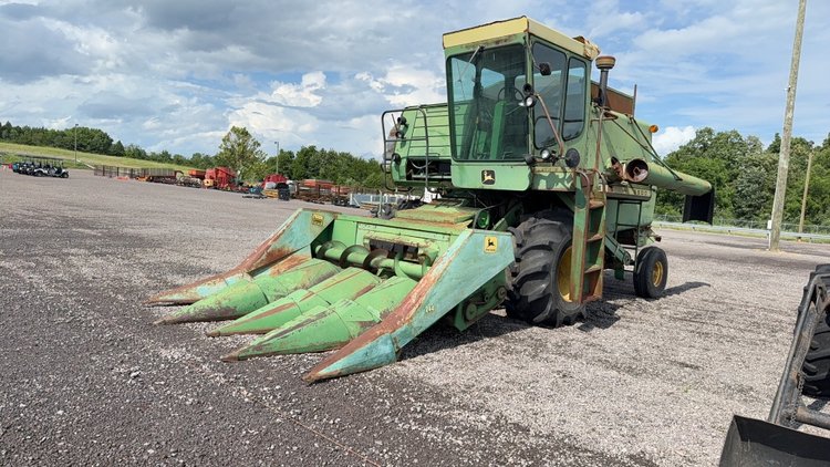 Image for JOHN DEERE 6600 COMBINE
