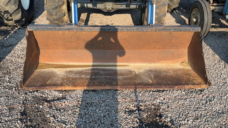 Image for NEW HOLLAND TS100 TRACTOR