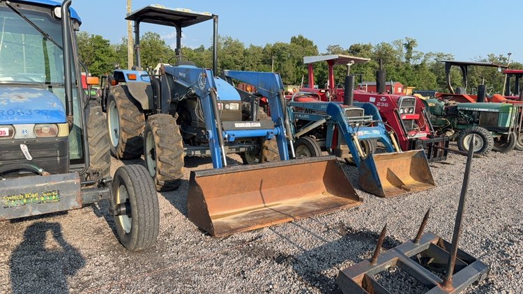 Image for NEW HOLLAND TS100 TRACTOR