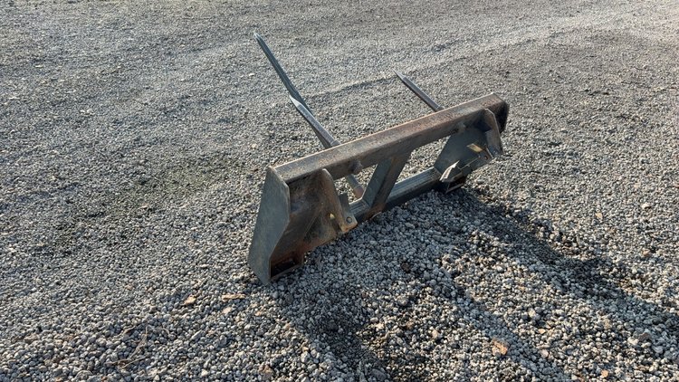 Image for EURO HOOKUP 3-PRONG BALE SPEAR