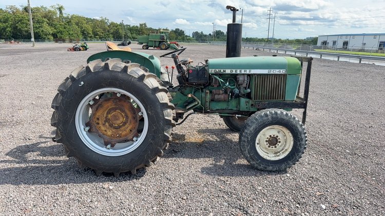 Image for JOHN DEERE 2040 TRACTOR