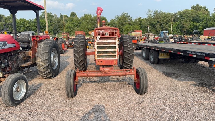 Image for MCCORMICK FARMALL 560 TRACTOR