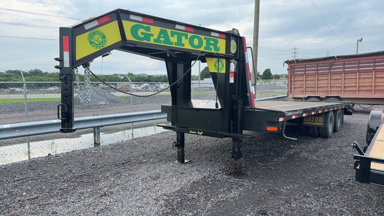 Image for 2025 GATOR 25' GOOSENECK TRAILER
