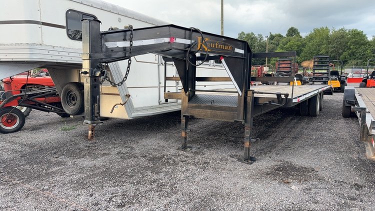 Image for KAUFMAN 28' GOOSENECK TRAILER