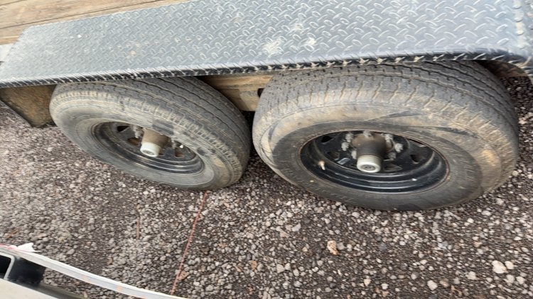 Image for 2022 DOWN 2 EARTH 34' BUMPER PULL TRAILER