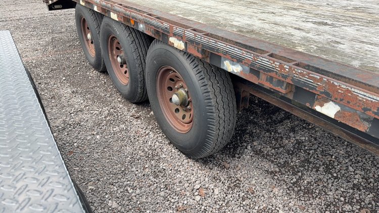 Image for 25' BUMPER PULL FLATBED TRAILER