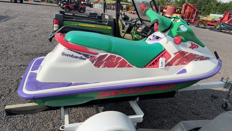 Image for 1994 SEADOO XP BOMBARDIER JET SKI