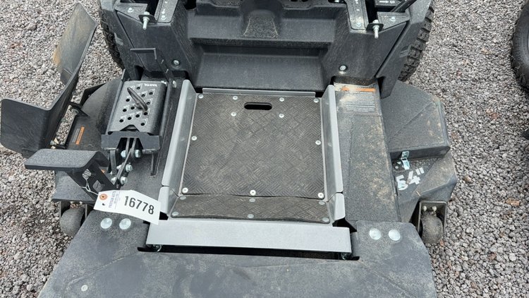 Image for YAKTA YXR 610 ZERO TURN MOWER