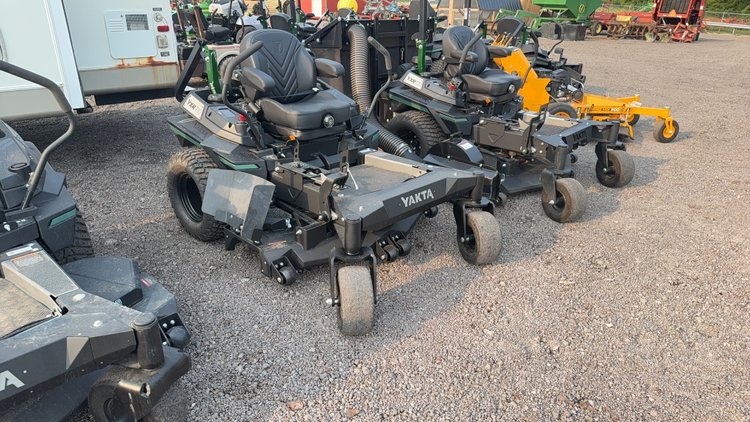Image for YAKTA YXR 710 ZERO TURN MOWER