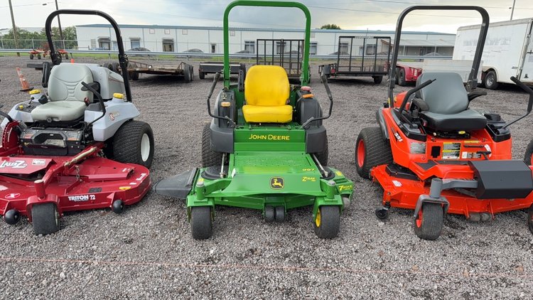 Image for 2011 JOHN DEERE 997 ZERO TURN MOWER