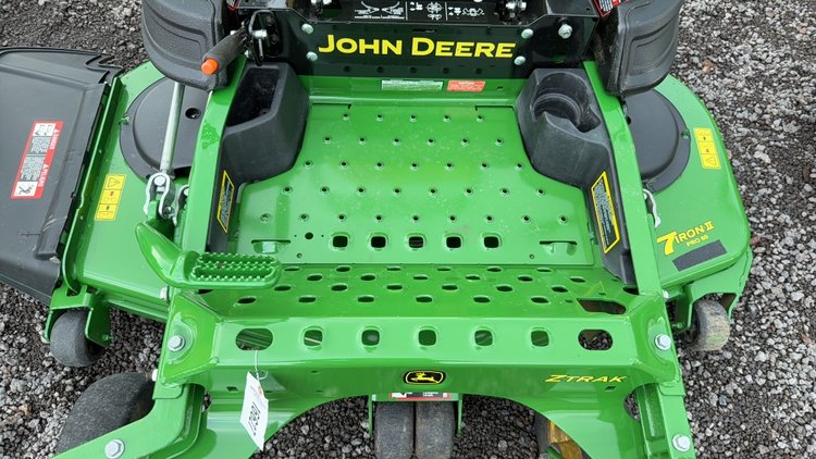 Image for 2018 JOHN DEERE Z915E ZERO TURN MOWER
