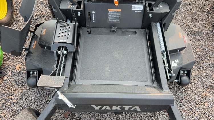 Image for YAKTA YXR 320 ZERO TURN MOWER