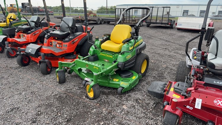 Image for 2010 JOHN DEERE Z925A ZERO TURN MOWER