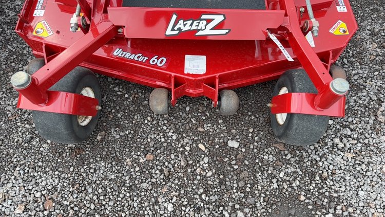 Image for EXMARK LAZER Z ZERO TURN MOWER
