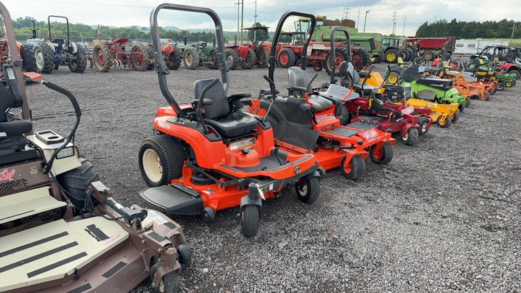 Image for KUBOTA ZG23 ZERO TURN MOWER