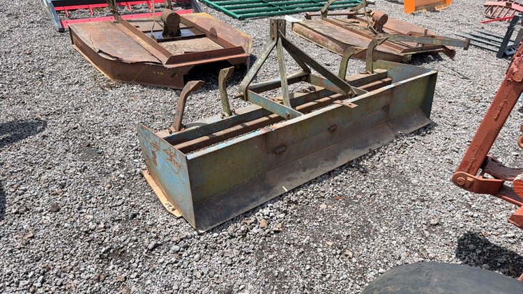 Image for 7' 3-POINT HITCH BOX BLADE W/ RIPPERS
