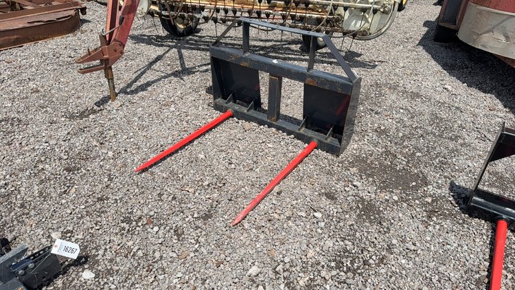 Image for LAND HONOR SKID STEER 2 PRONG BALE SPEAR