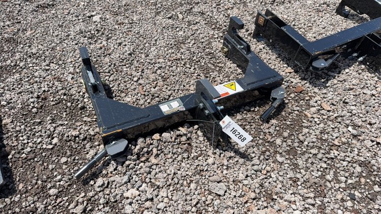 Image for WOLVERINE 3-POINT HITCH QUICK HITCH