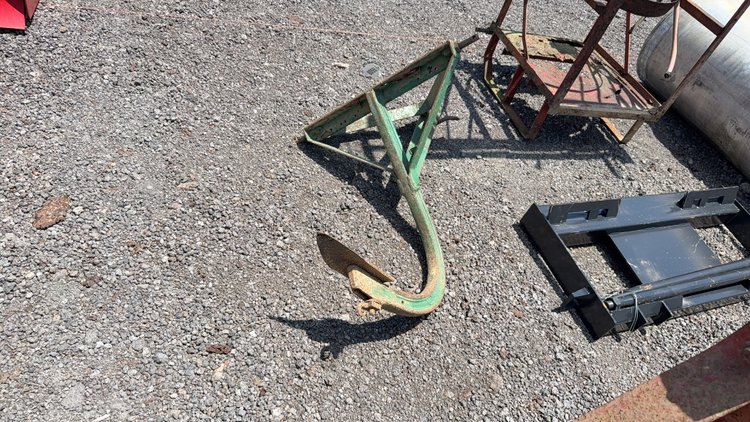 Image for 3-POINT HITCH LAY OFF PLOW