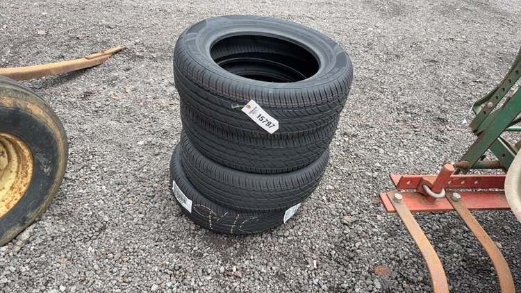 Image for QTY(4) 205/60 R16 TIRES