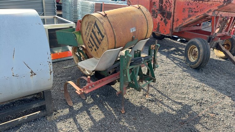 Image for ELLIS 3-POINT HITCH 1 ROW TRANSPLANTER