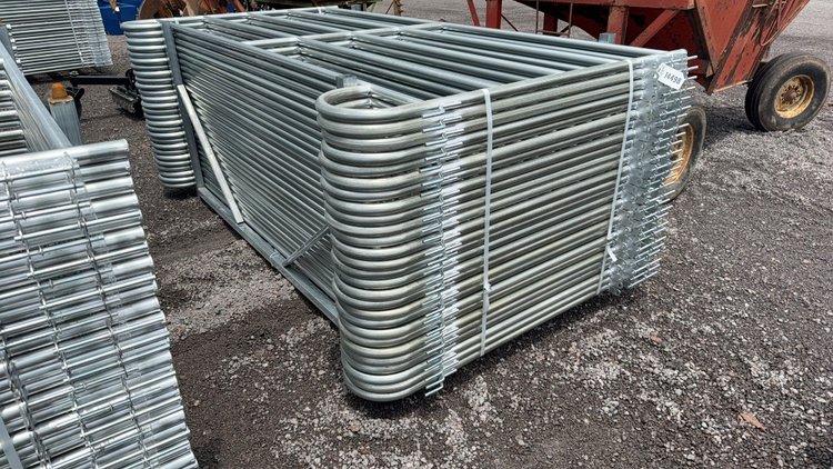 Image for QTY(27) 10' CORRAL PANELS