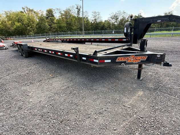 Image for 2022 DOWN 2 EARTH 34' BUMPER PULL TRAILER