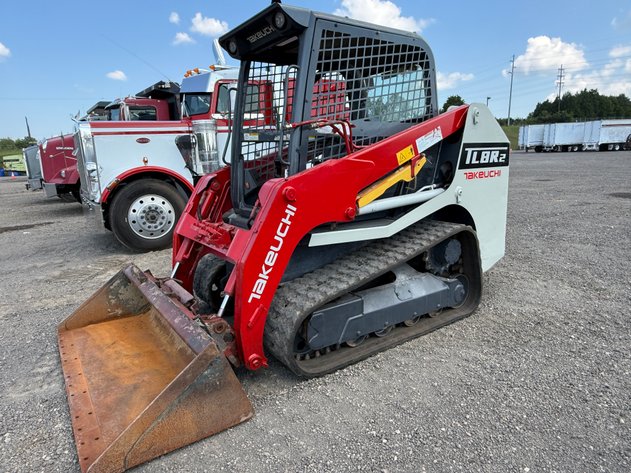 Image for TAKENCHI TL 8R2 TRACK SKID STEER