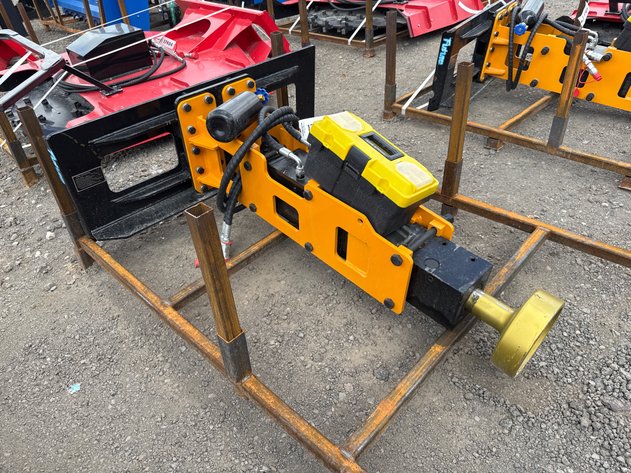 Image for FUTURE SKID STEER HYD POST DRIVER