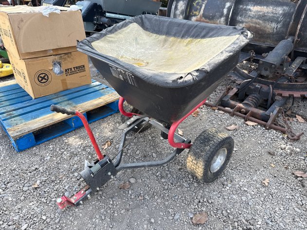 Image for PULL TYPE FERTILIZE SPREADER