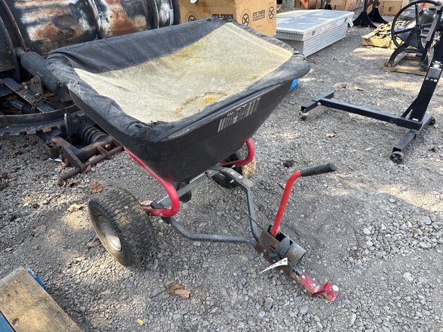 Image for PULL TYPE FERTILIZE SPREADER