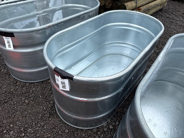Image for 100 GALLON METAL WATER TANK