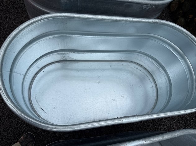 Image for 100 GALLON METAL WATER TANK