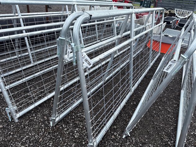 Image for 12' WIRE GATE