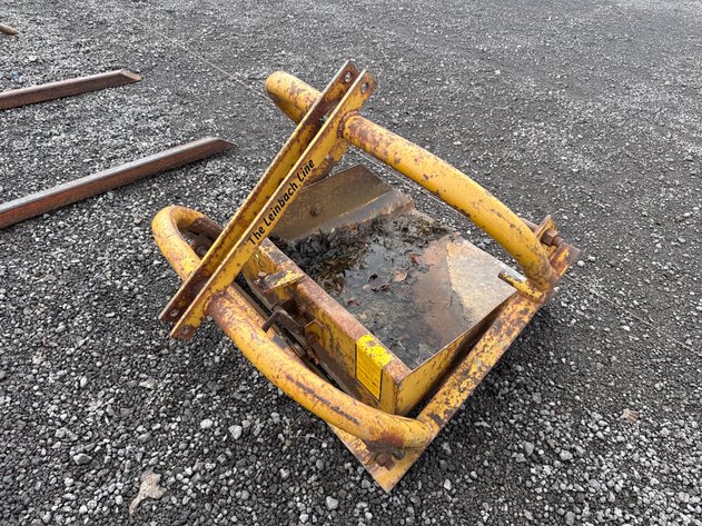 Image for 3-POINT HITCH POND SCOOP
