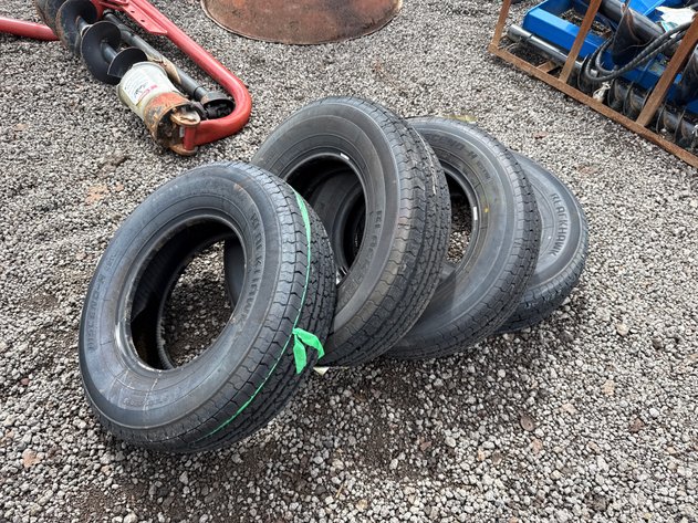 Image for QTY(4) BLACKHAWK ST225/75R15 TIRES