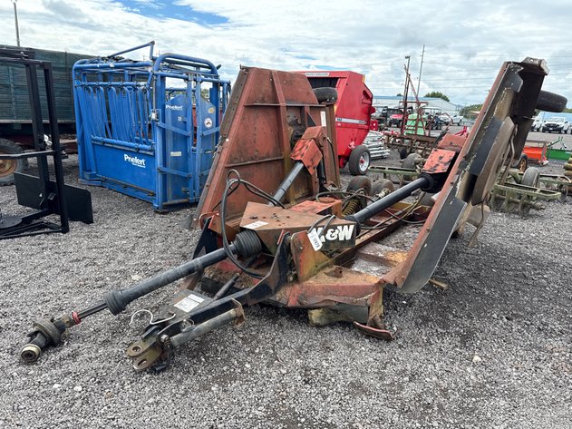 Image for M AND W 15' PULL TYPE BATWING ROTARY CUTTER