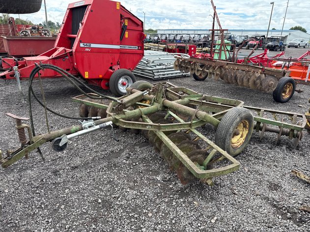 Image for JOHN DEERE 10' DISC HARROW