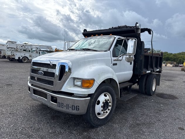 Image for 2005 FORD F-650 SINGLE AXLE DUMP