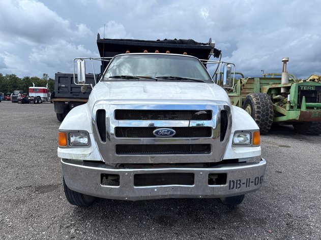 Image for 2005 FORD F-650 SINGLE AXLE DUMP